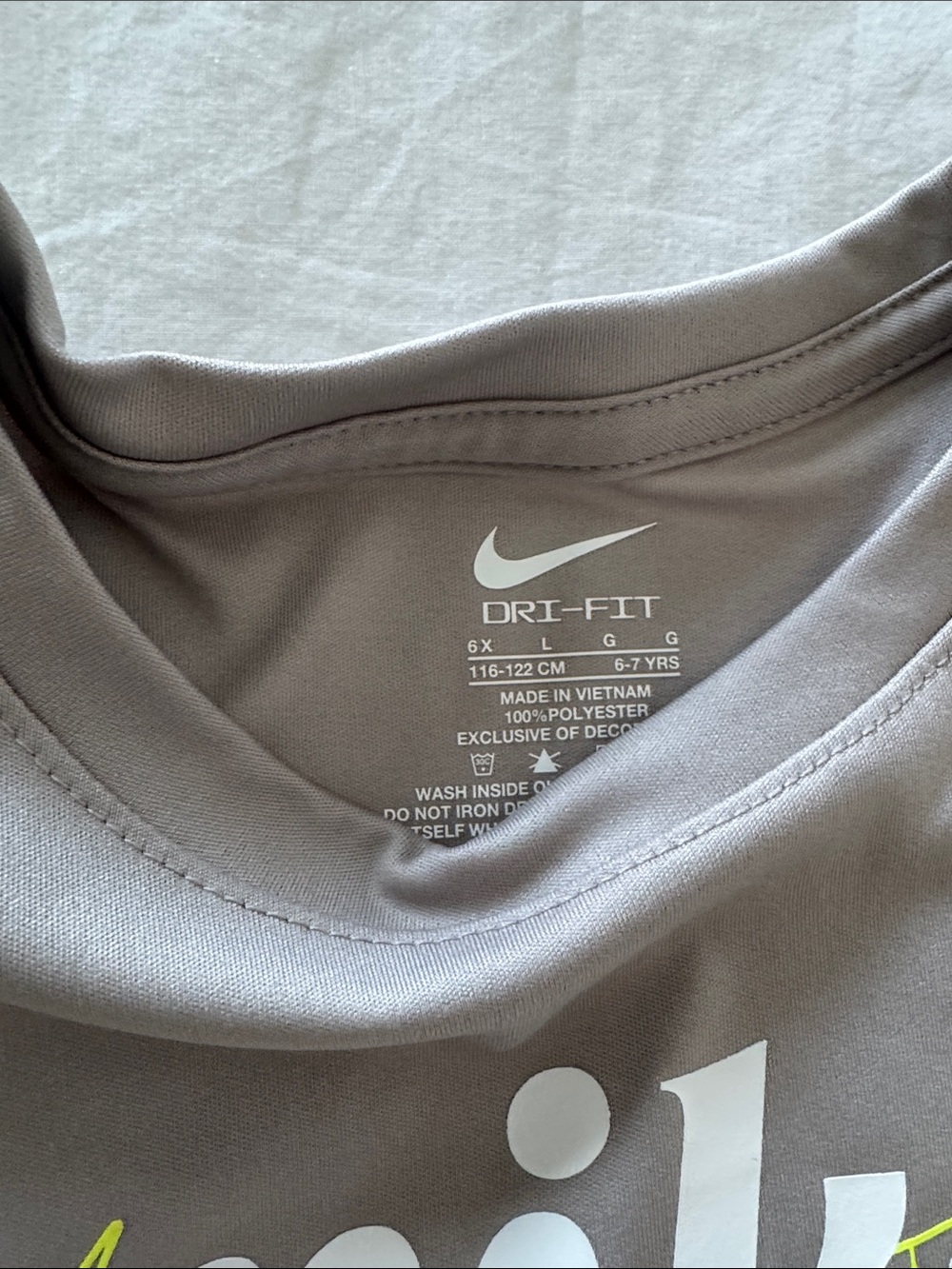 Girls Nike set - Picture 2 of 3